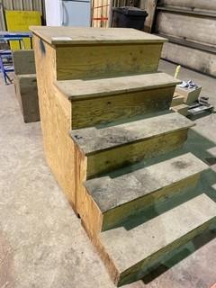 Portable Wooden Stairs 
