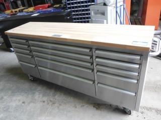 New and Unused 72" 15 Drawers Stainless Steel Tool Chest HTC7215W