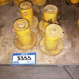 Qty Of (4) Hydraulic Cylinder Tie Rod Flanges