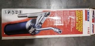 Lincoln Grease Gun *New*