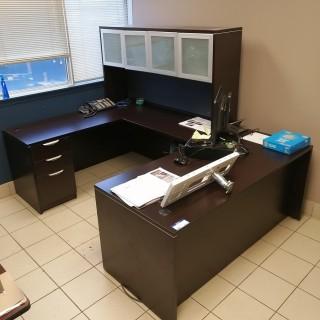 Wood Office Desk C/w Hutch *Note: Contents Not Included*