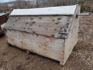 Wood Storage Box C/w Hoses