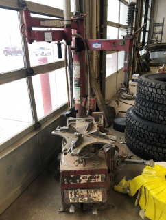 Coats Tire Machine, Model 7060AX