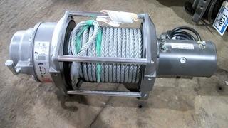 Warn M15000 15,000lb Winch C/w Remote