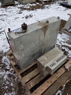 (1) Aluminum Fluid Tank C/w (1) Aluminum Storage Box