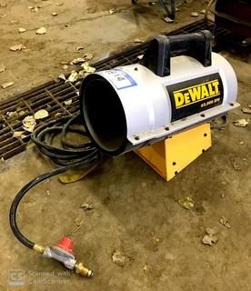 65,000 BTU Dewalt Propane Heater