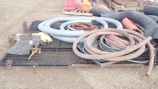 8ft X 9ft Skid C/w Misc Hoses