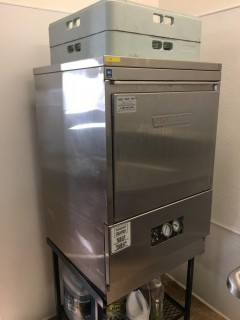 Hobart SR24H Commercial Dish Washer c/w Stand & Trays.
