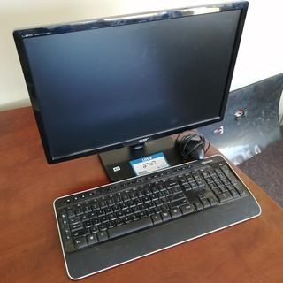 Acer Monitor C/w Keyboard And Mouse