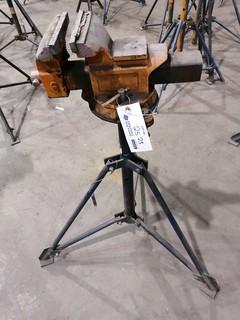 Vise C/w Stand