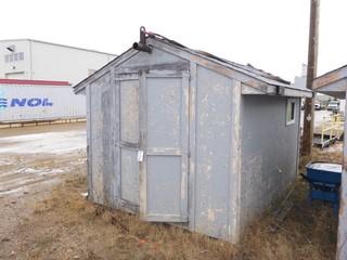 8' X 12' Wood Building C/w Chairs And Tarps