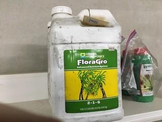 2.5 Gallons  General Hydroponics FloraGrow, (2-1-6).