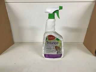 Lot of (3) 1L Trounce Insecticide Trigger Bottles & (2) Refills.