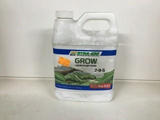 Lot of (4) 32oz Dyna-Gro Grow Liquid Plant Food, (7-9-5).