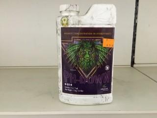 Lot of (4) 1L Advanced Nutrients PH-Down, (0-55-0)