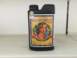 Lot of (4) 1L Advanced Nutrients Sensi-Grow Part B, (1-2-6).