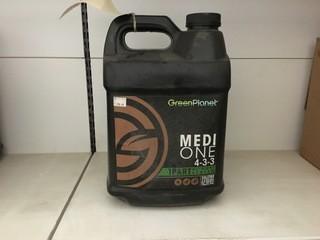 10L Green Planet Medi-One, (4-3-3).