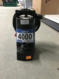 115V Kittle Giant Submersible Pump.