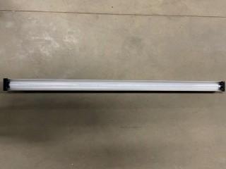 Lot of (5) 4' LED Grow Lights.