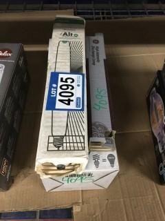 Lot of (3) Assorted Grow Lamps.