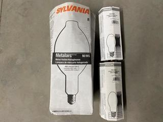 Lot of (3) Assorted Metal Halide Bulbs.