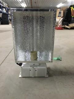 Grow Light, Model CMH315W-2.