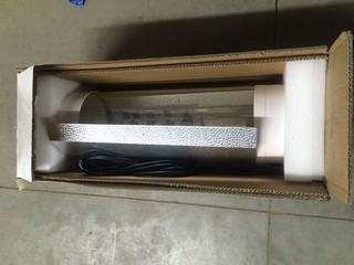 Ultra Grow Light, Model UG-RCT/8.
