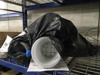 Bag of Assorted Plastic Pots.