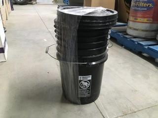 Lot of (2) 5 Gallon Buckets with Lids.