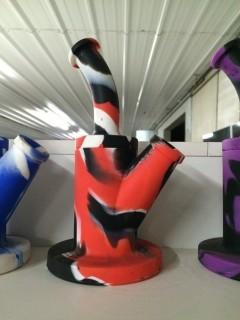 Silicone Bong, Red/Black/White.