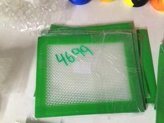 Lot of (5) Non Stick Mats.