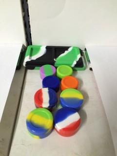 Lot of (1) Concentrate Dab Platforms & (8) Concentrate Jars.