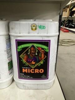 23L Advanced Nutrients Micro, (2-0-0).