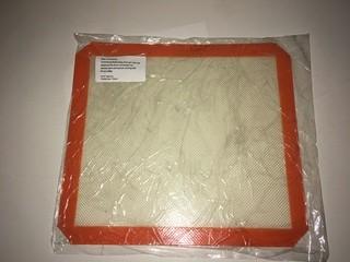 Large Non-Stick Mat, 12"x10 1/2".