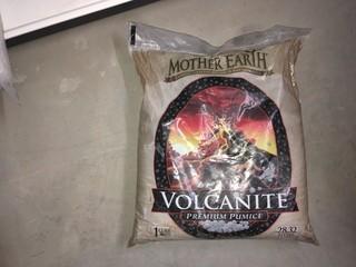 28L Bag of Volcanite Premium Pumice.