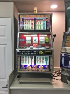 1996 IGT Model B5036CFIW "Hot Peppers" Slot Machine.