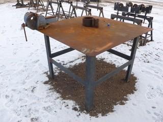 4' X 4' Metal Table C/w Vise