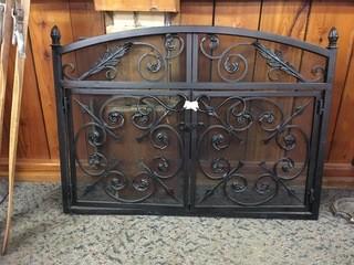 Iron Fireplace Screen.