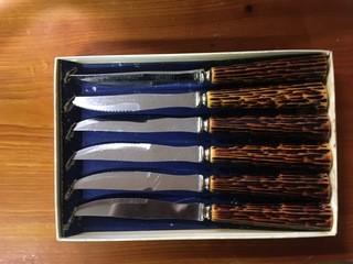 6pc Crown Sheffield Steak Knives.