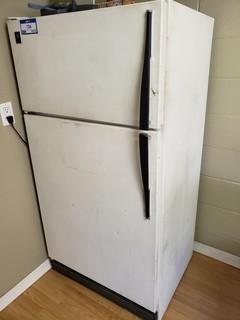 GE Fridge