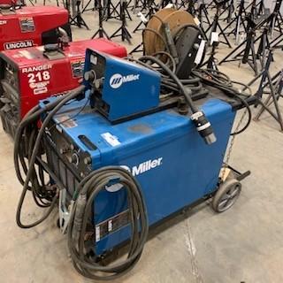 Miller Dimension NT450 Mig Welder C/w Miller 70 Series Wire Feeder. SN MF101542V