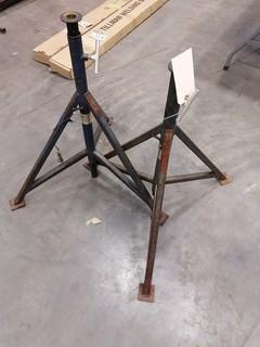 (2) Pipe Stands