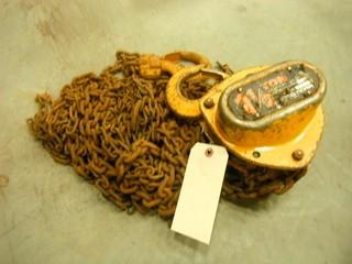 Kito 1 1/2-Ton Chain Fall