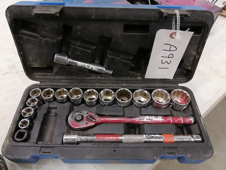 Fort Saskatchewan, AB - December 5, 2019 - Fabricom Inc., and Machine Works Industrial Inc - Complete Dispersal - Absolute Public Online Auction