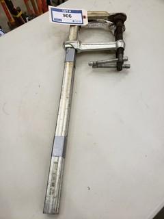 (2) 20in Bessey Clamps