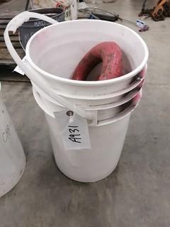 Qty Of Assorted Size Shackles