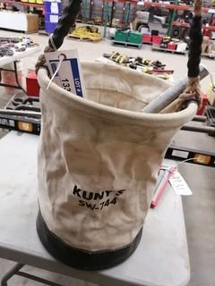 Qty Of Sockets C/w Kuny Bag