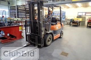 Toyota "GU25" LPG 4,000lbs Capacity Forklift. 3-Stage Mast. Side Shift. Showing 6,587hrs. SN 61451. **BEING USED FOR LOADOUT. CANNOT BE REMOVED UNTIL MAR 21/18**