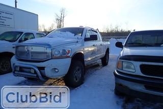 2006 Dodge Ram 3500 4x4 Mega Cab Pickup Truck. Diesel Engine. Automatic Transmission. Headache Rack. Tool Boxes. Kms NA. SN 3D7LX39CX6G185577. **INOPERABLE**