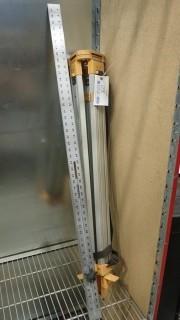 Dewalt Tripod C/w Elevation Stick